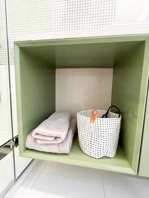 New Cozy Modern Minimalist Stay In Brooklyn At Rem-Casa New York Exterior foto