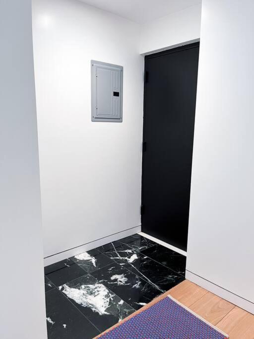 New Cozy Modern Minimalist Stay In Brooklyn At Rem-Casa New York Exterior foto